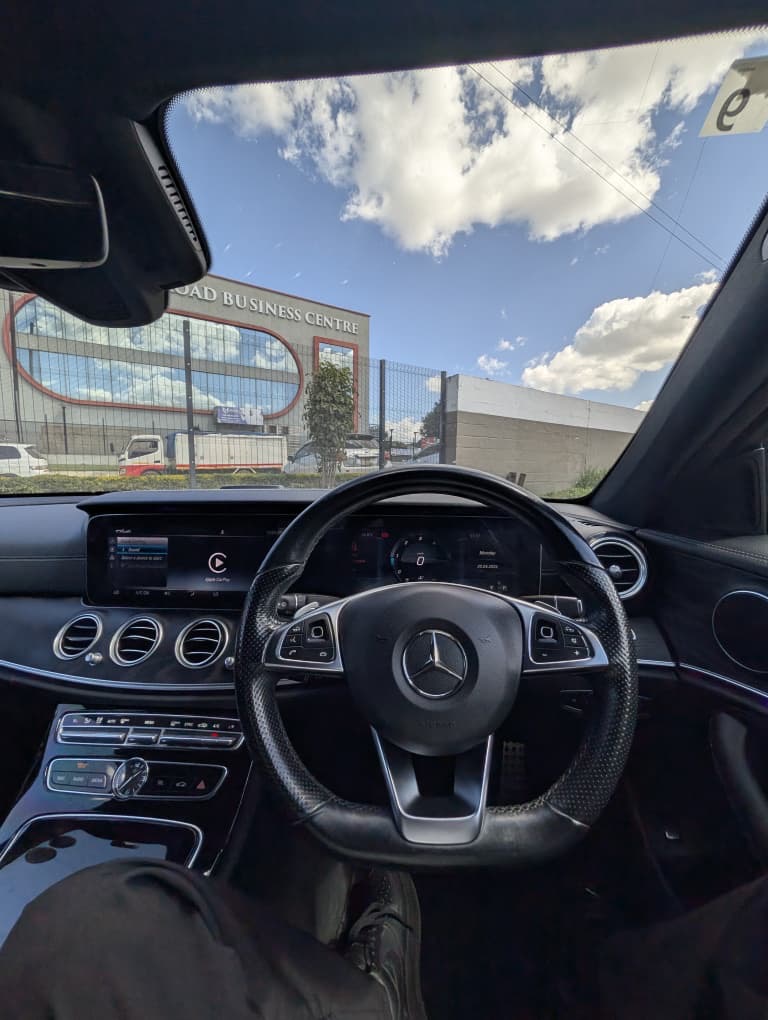 Mercedes Benz C200
