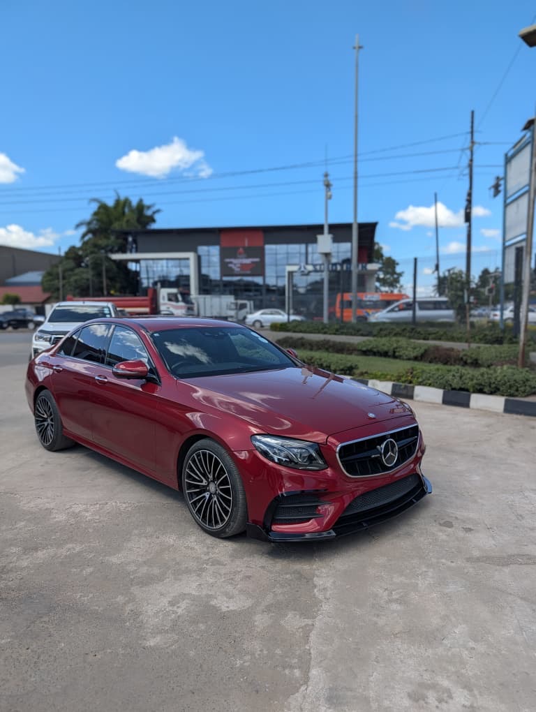 Mercedes Benz C200